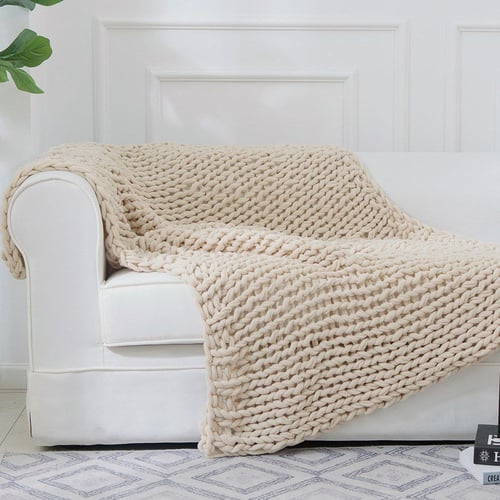 KNIT BLANKET