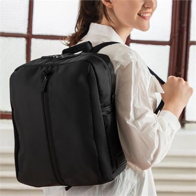 black-back-4-d2169de6-2291-4c45-9489-a4575d6d16b1